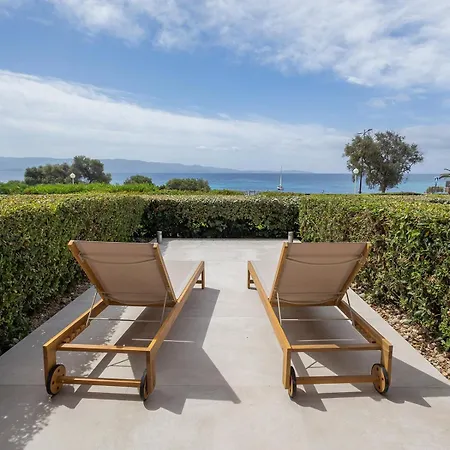 Grand Confort-marinella-face Mer-terrasse *